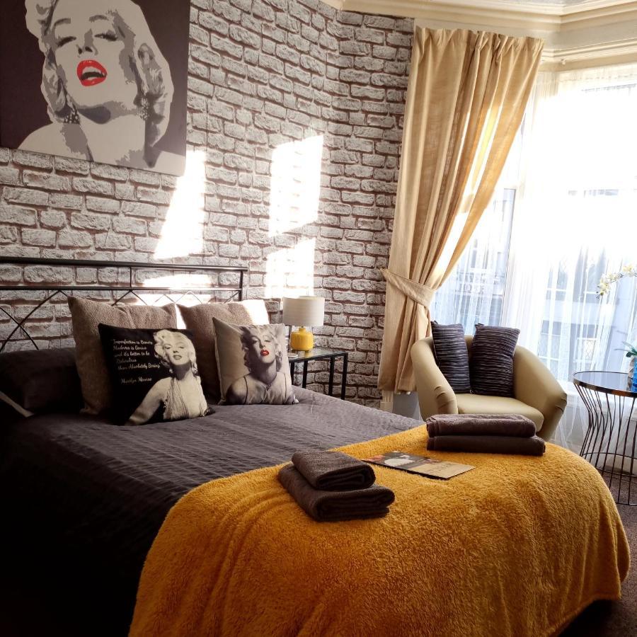 Lynbar Hotel ブラックプール エクステリア 写真