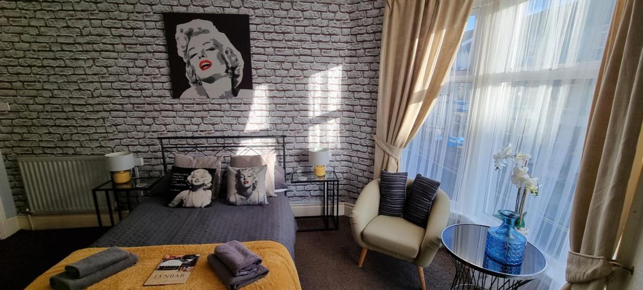 Lynbar Hotel ブラックプール エクステリア 写真